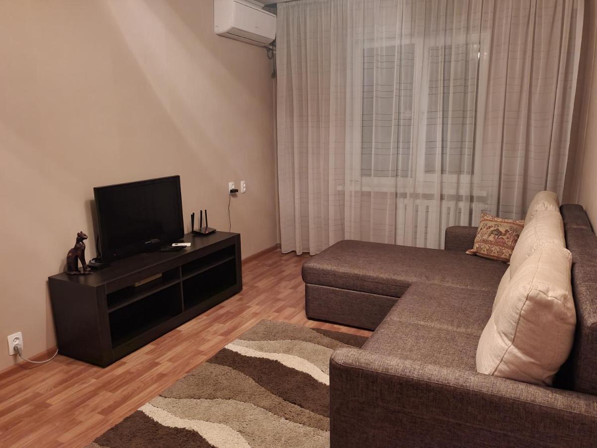 2-Х Комнатная Квартира Посуточно Schymkent Exterior foto